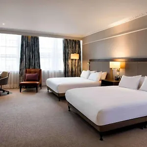Hilton Carlton Отель