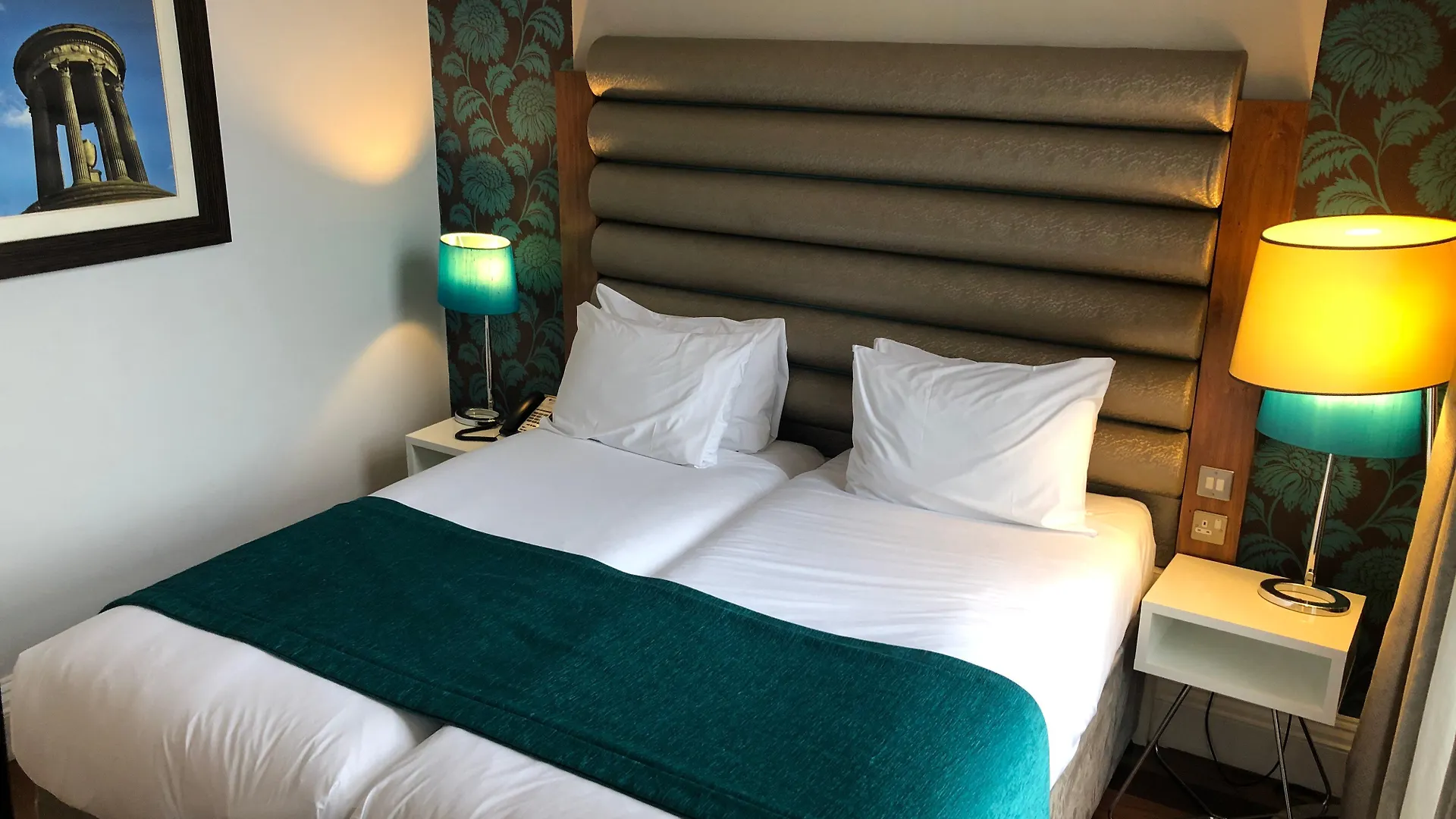 Hotel Indigo Edinburgh By Ihg 4*,